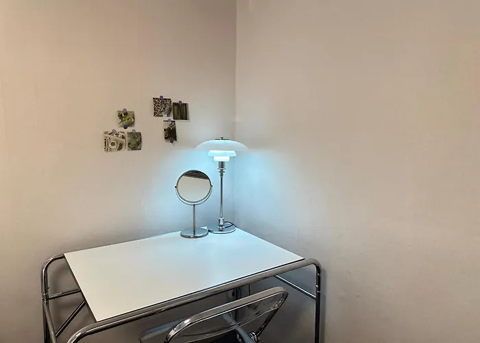 Entire House, 4 Minutes To Samsung Or Gangnam-gu Office Subway Station, Suitable For Plastic Surgery Visits, Business Trips, Families, 2 Rooms, 2 Queen Beds